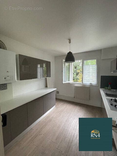 Maison à LA QUEUE-EN-BRIE