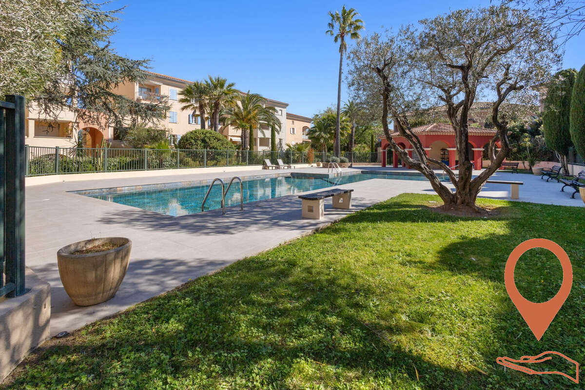 Appartement à SAINT-TROPEZ