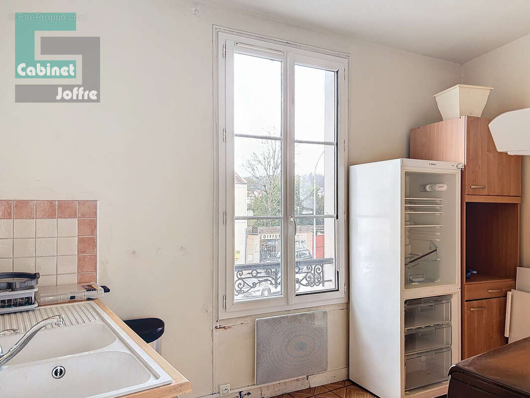 Fontainebleau, Duplex à rénover de 55,30 m2 habitables, entre centre-ville et gare - photo 3