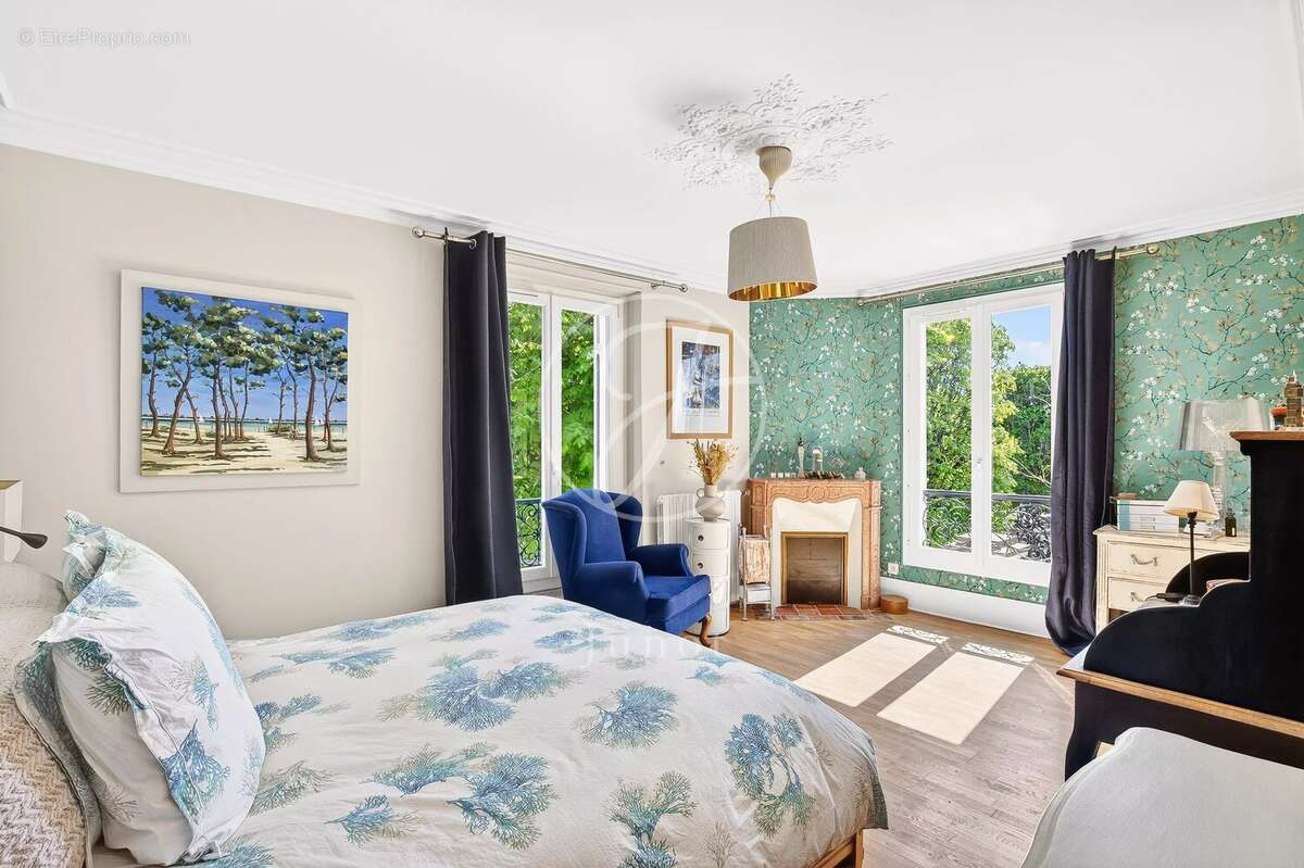 Maison à SAINT-CLOUD