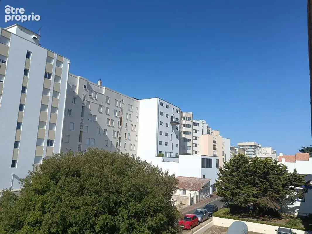 Appartement T2 avec garage et cave - Saint Jean De Monts 2 pièces - 45.15 m2 - 149000  TTC - photo 2