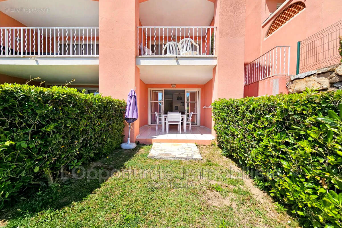 Appartement à SAINT-RAPHAEL