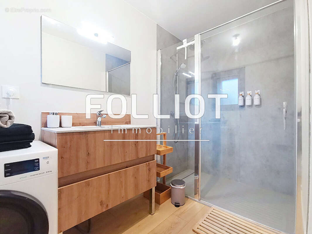 Maison à JULLOUVILLE