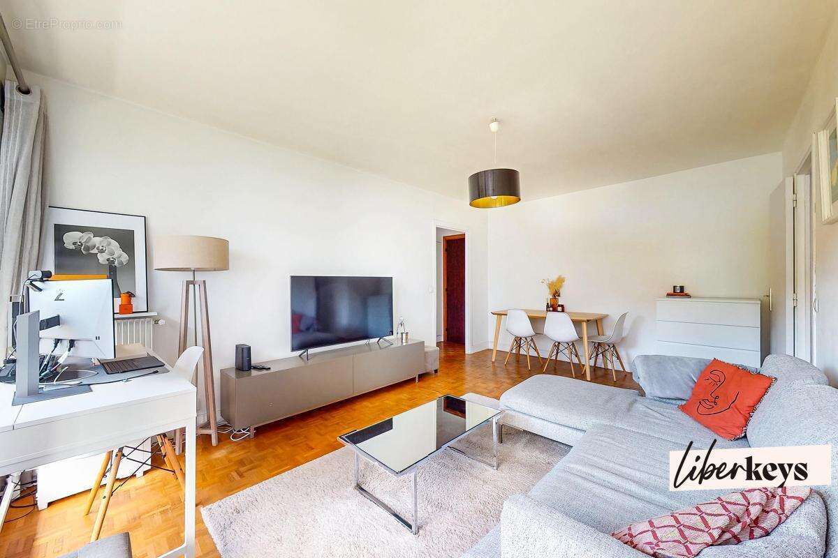 Appartement à PARIS-13E