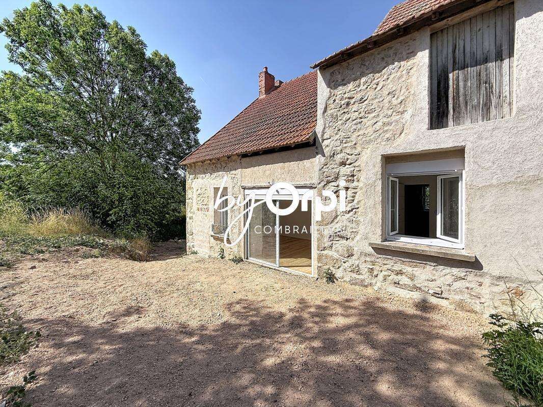 Maison à SAINT-ELOY-LES-MINES