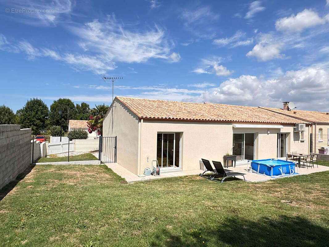 Maison à TONNAY-CHARENTE