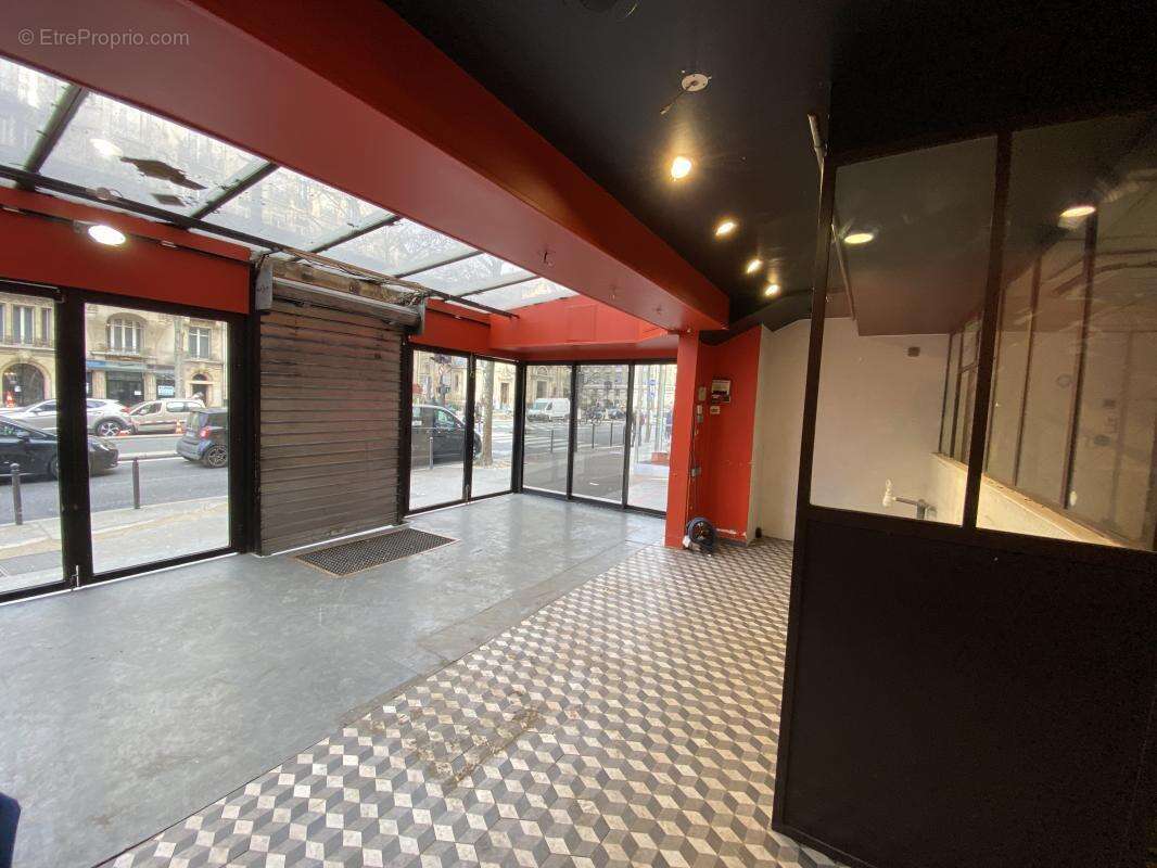 Commerce à PARIS-14E