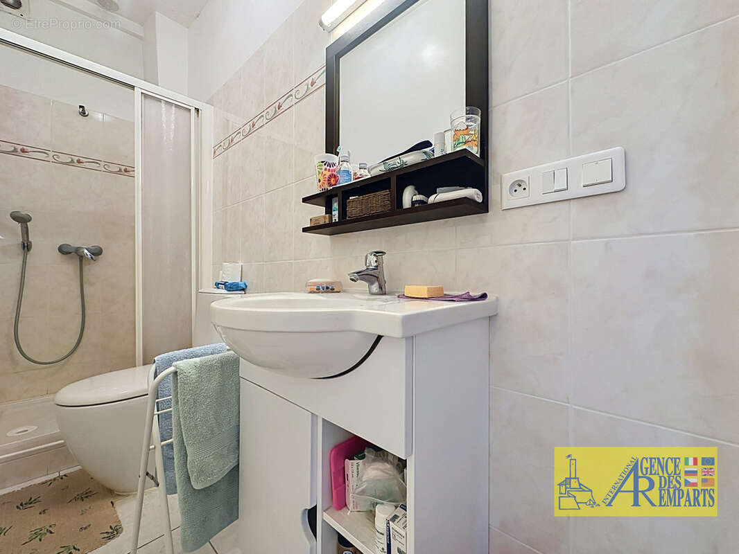 Vieil antibes appartement 2 pièces de 36,22 m2 - photo 4