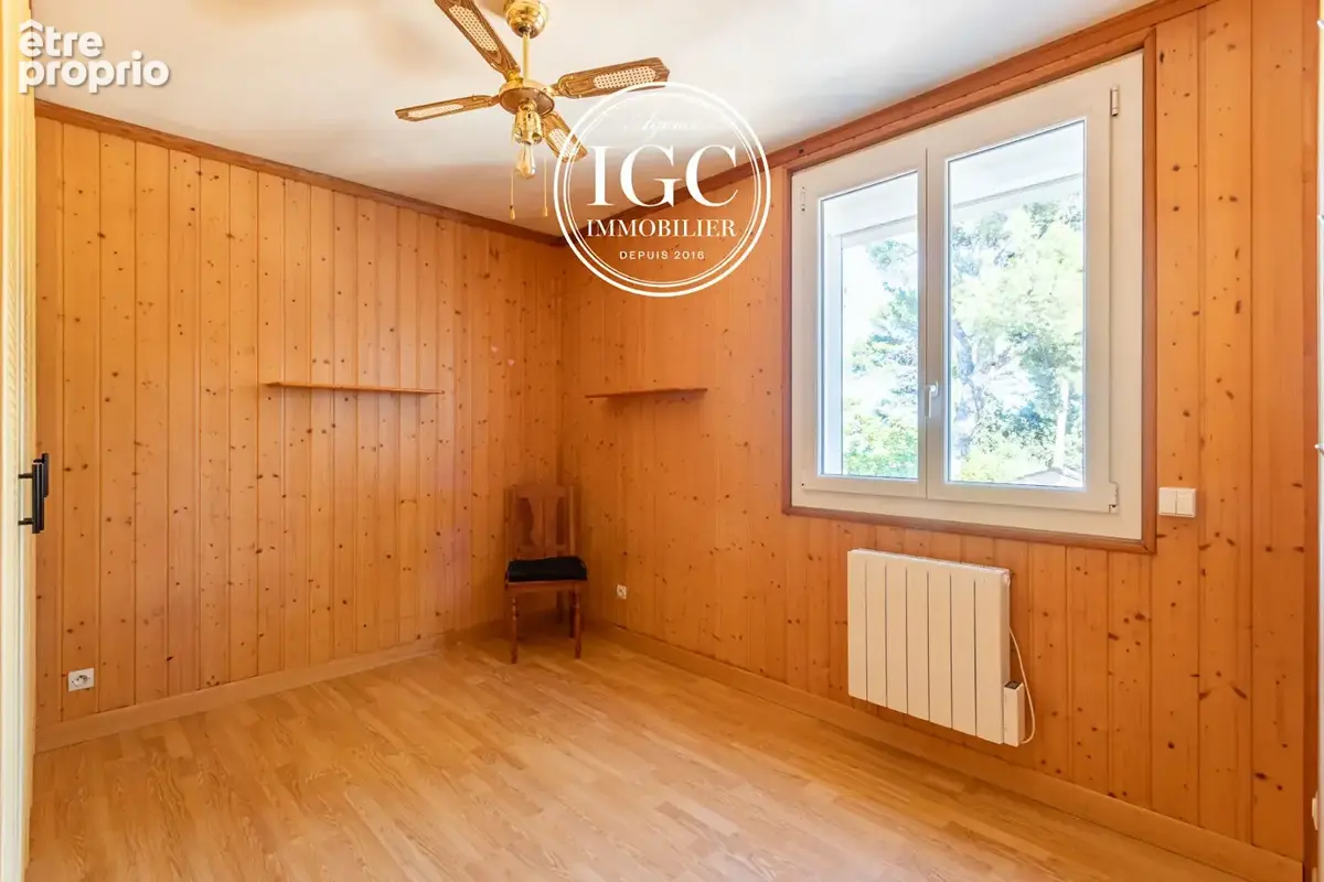 Maison T4 - 152 m² - Parcelle de 634 m² - CHATEAUNEUF LES MARTIGUES - photo 17