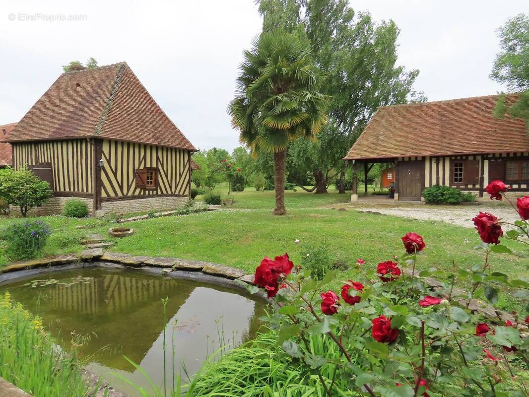 Maison à CAMBREMER