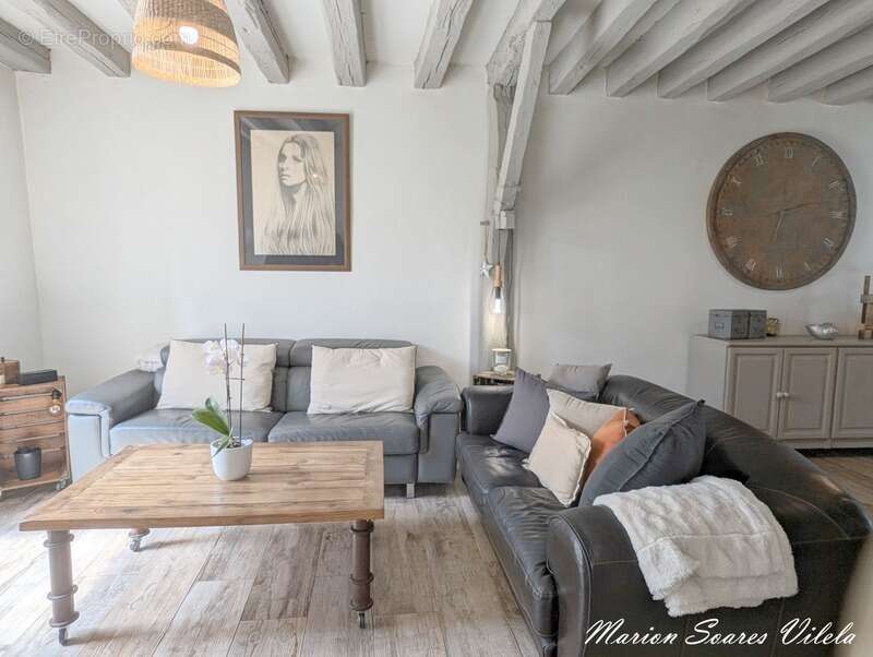 Maison à MORMANT