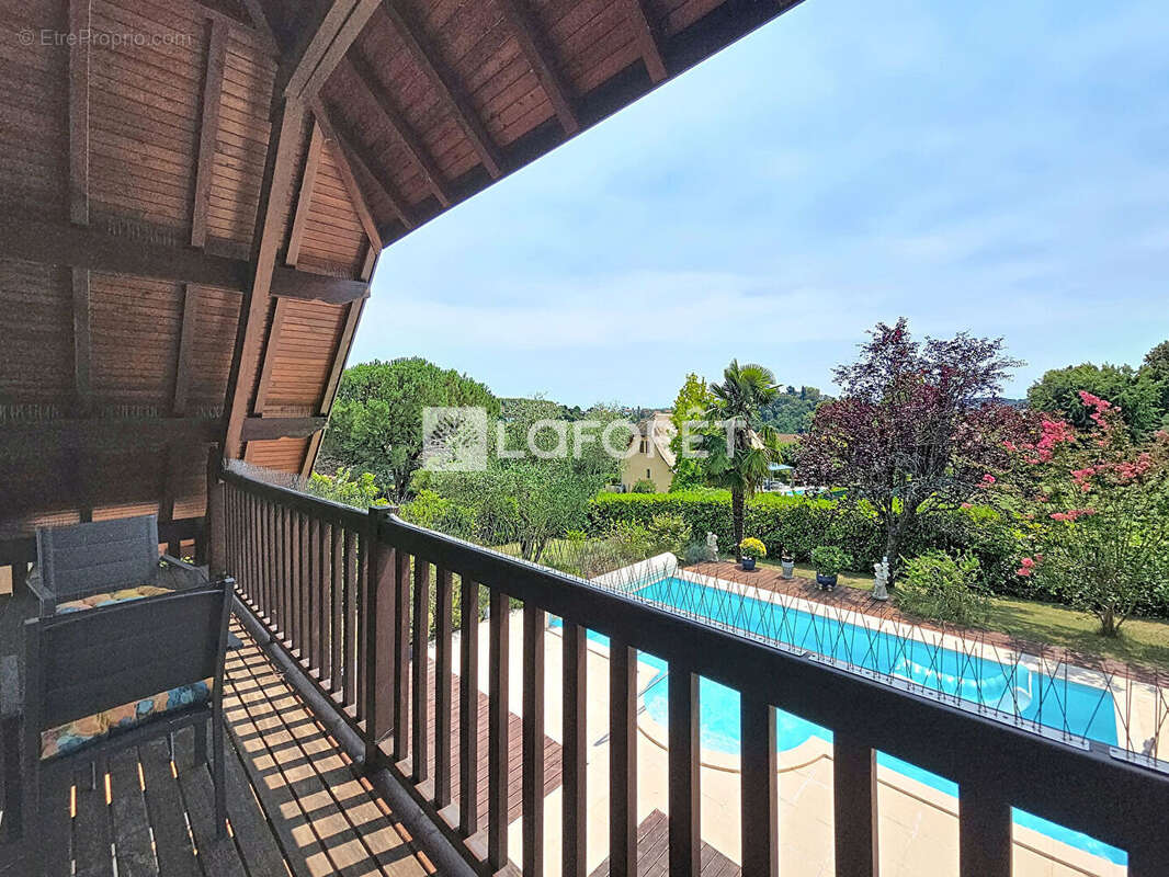 maison néo-béarnaise avec piscine ORTHEZ - 7 pièce(s) - 169m² - photo 18