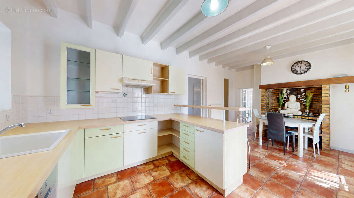 Maison à LARRESSORE