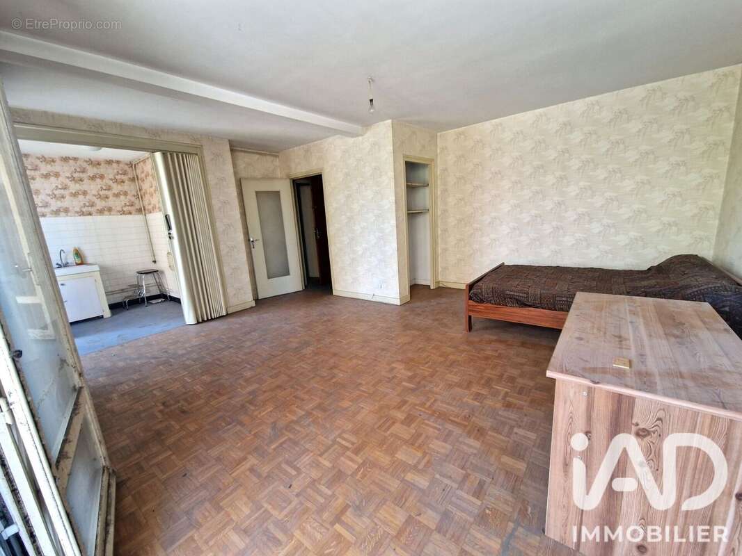 Appartement 37 m² à Valence  - photo 5