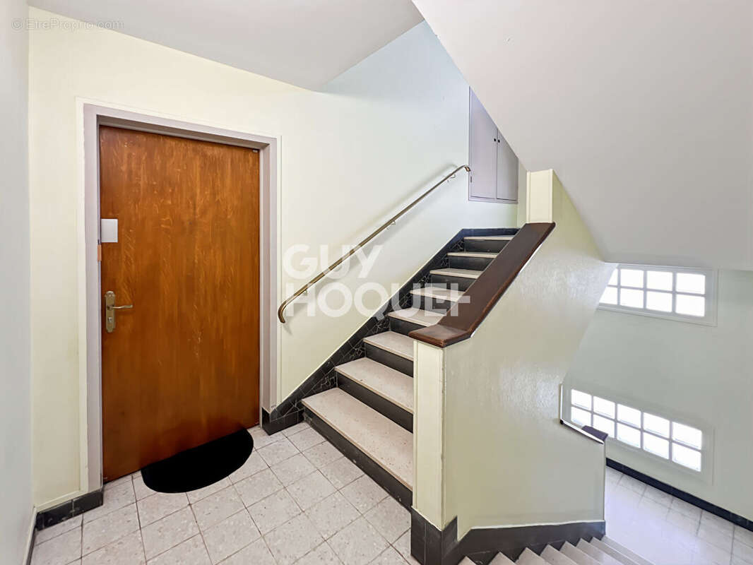 Appartement 3 pièces  63,10 m²,  proche écoles et transports - photo 9