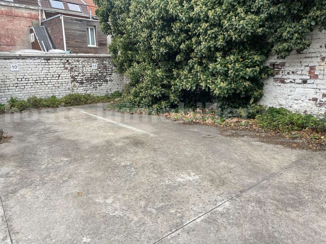 IMG_9176 - Parking à TOURCOING