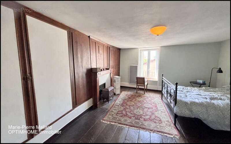 Maison à BOURGANEUF