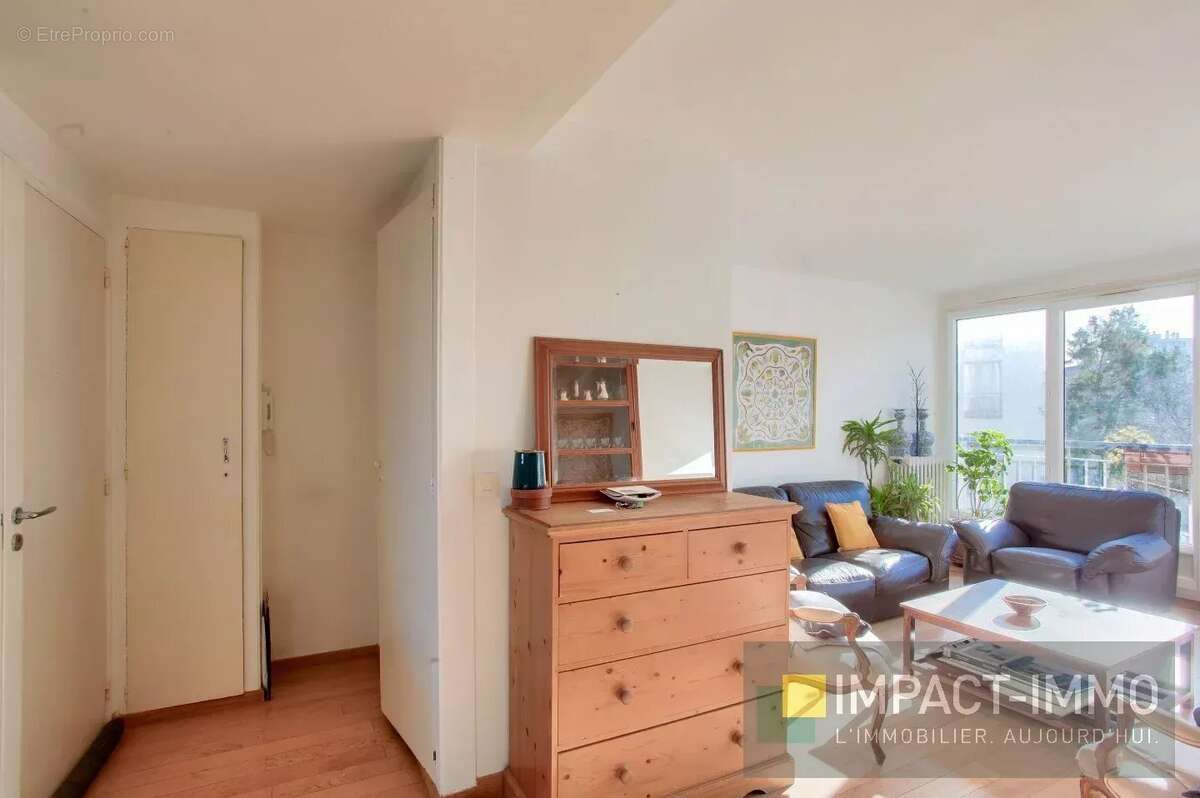 Appartement à ASNIERES-SUR-SEINE