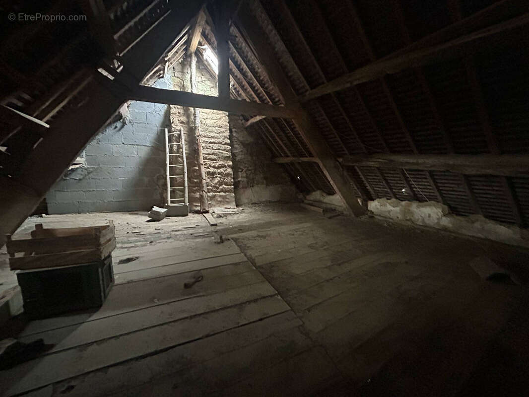 Maison à MORTAIN