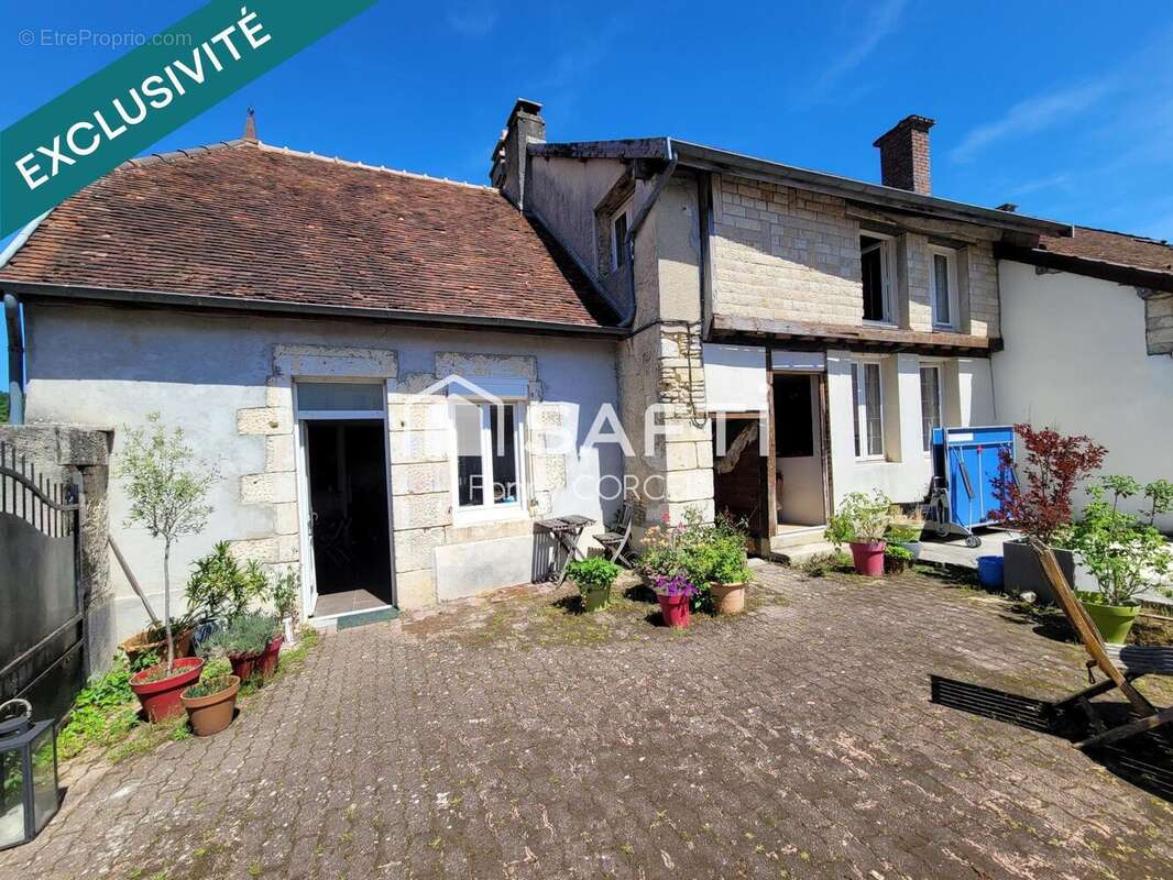 Photo 2 - Maison à BAGNEUX-LA-FOSSE