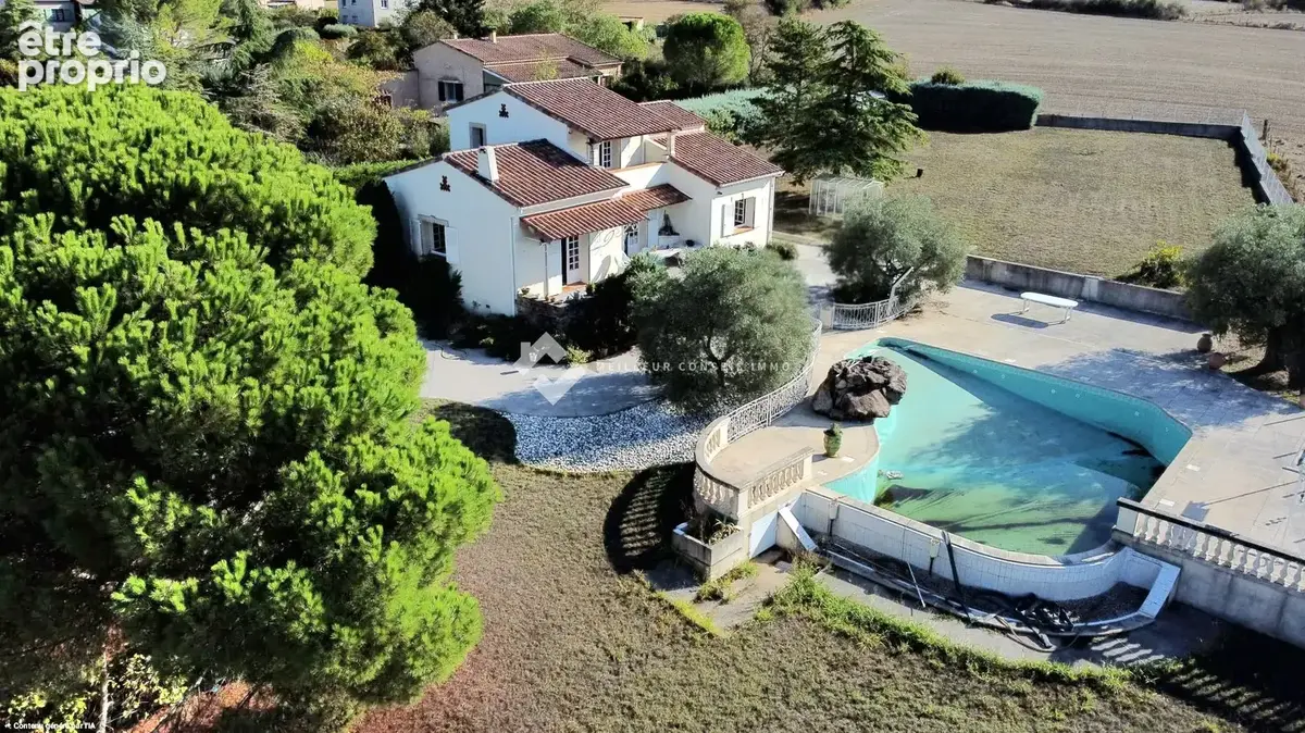 Photo Maison à Saint-Julien-De-Cassagnas au prix de 395 000€