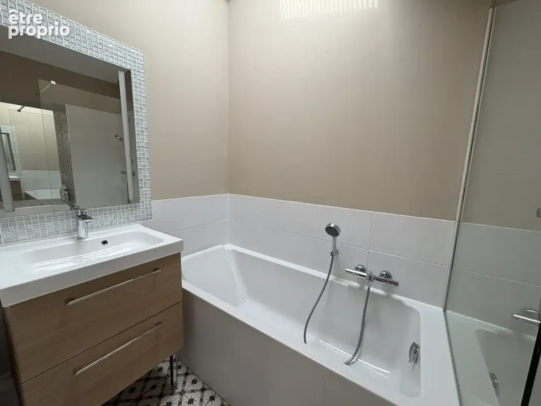Maison 5 pièces 164 m² à vendre à Hyeres (83400) - photo 6
