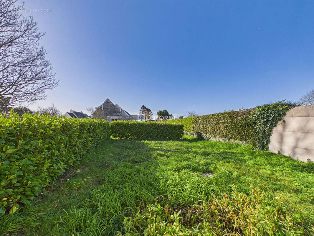 Maison à PLOZEVET