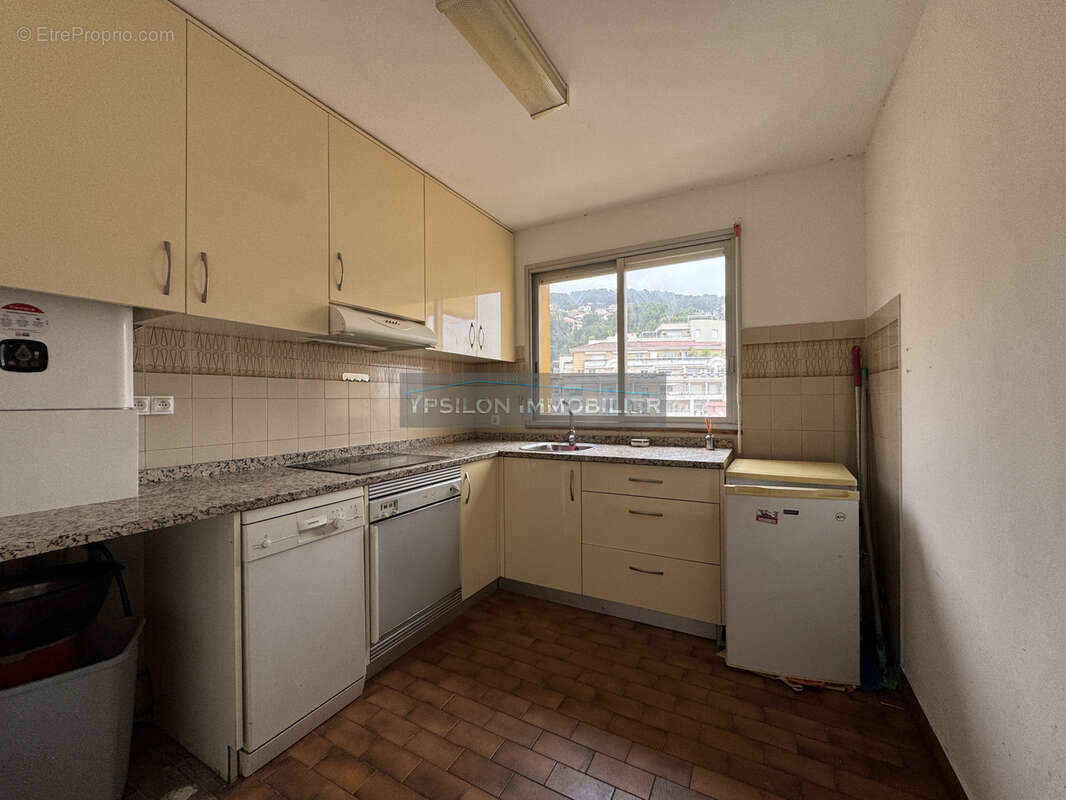 Appartement à BEAUSOLEIL