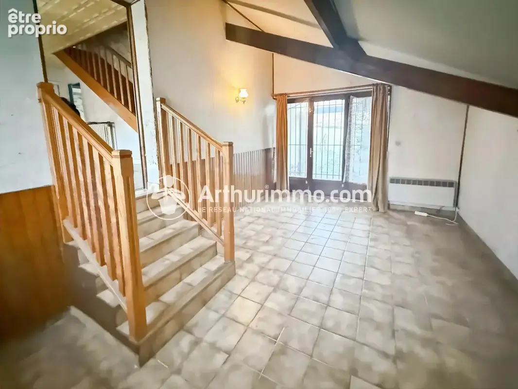 Maison de 6 pieces a renover - photo 4