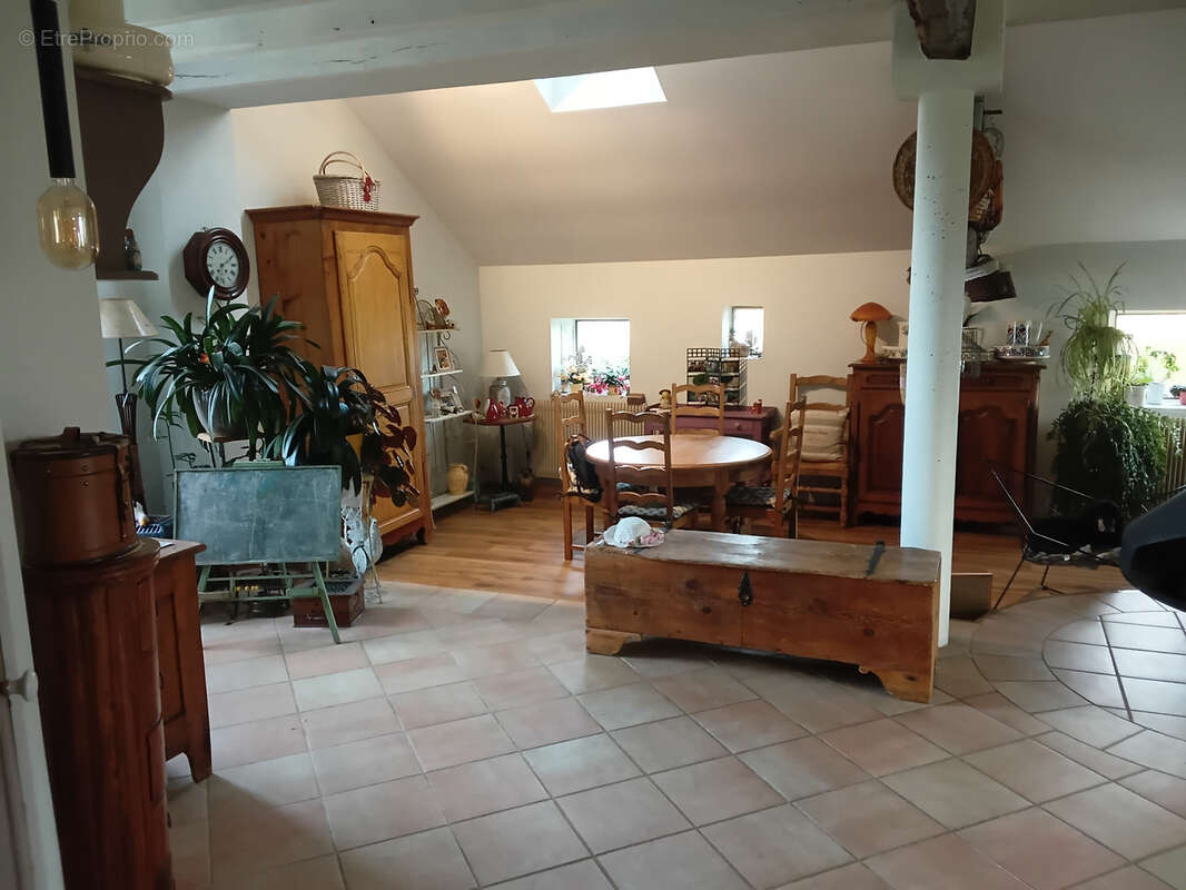 Maison à BAUGY
