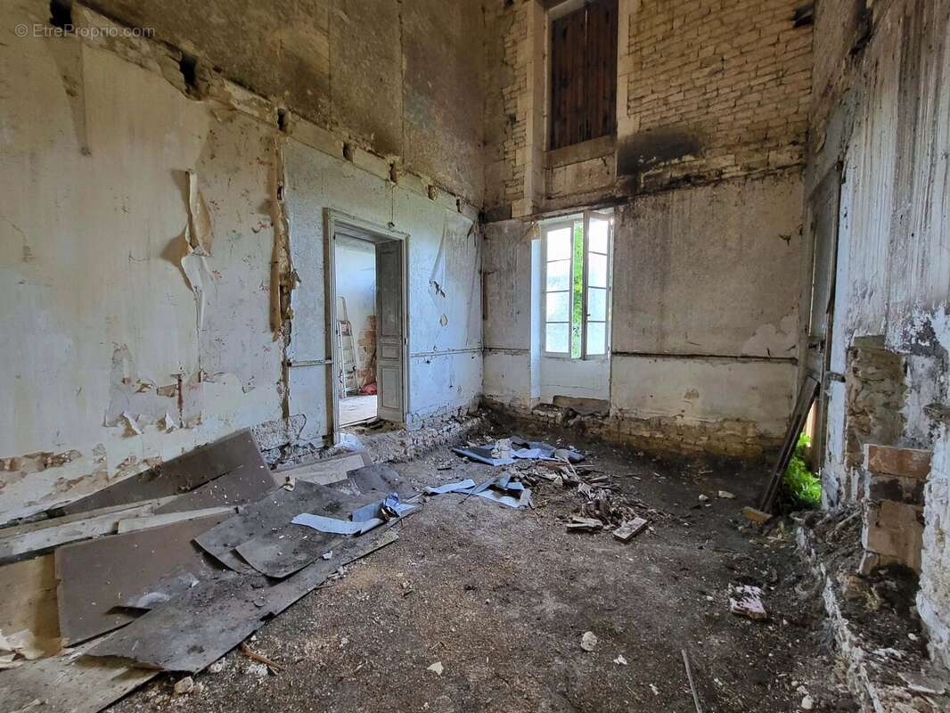 Maison à COURBILLAC