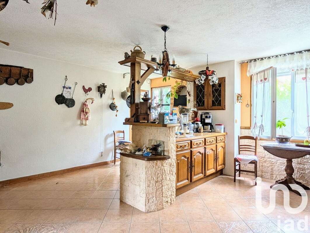 Photo 5 - Maison à SAINT-MARTIN-D'ABLOIS