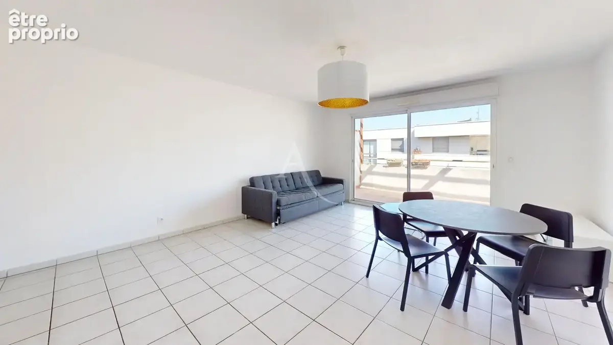 T2 49,75 m² Dernier étage Terrasse 16 m² Garage fermé Montpellier Rondelet - photo 3