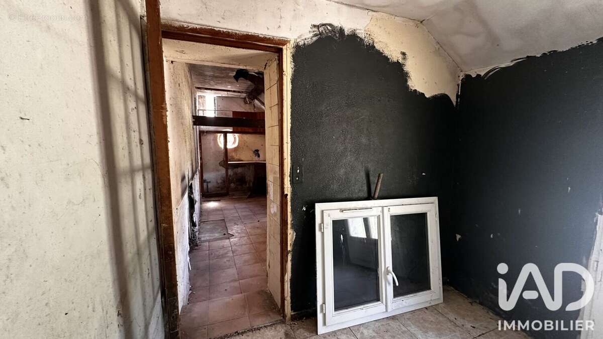 Maison 120 m² à Poilly-Lez-Gien  - photo 7