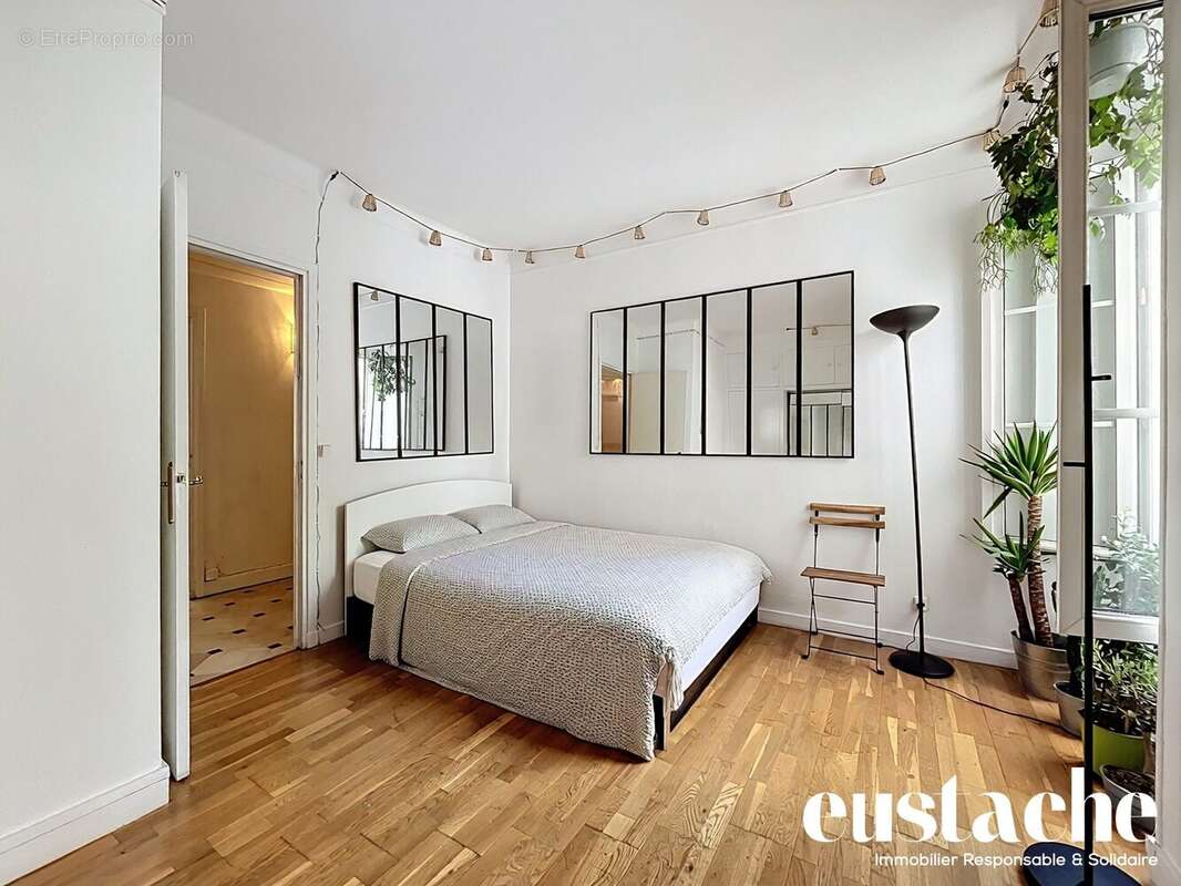 Appartement à PARIS-9E