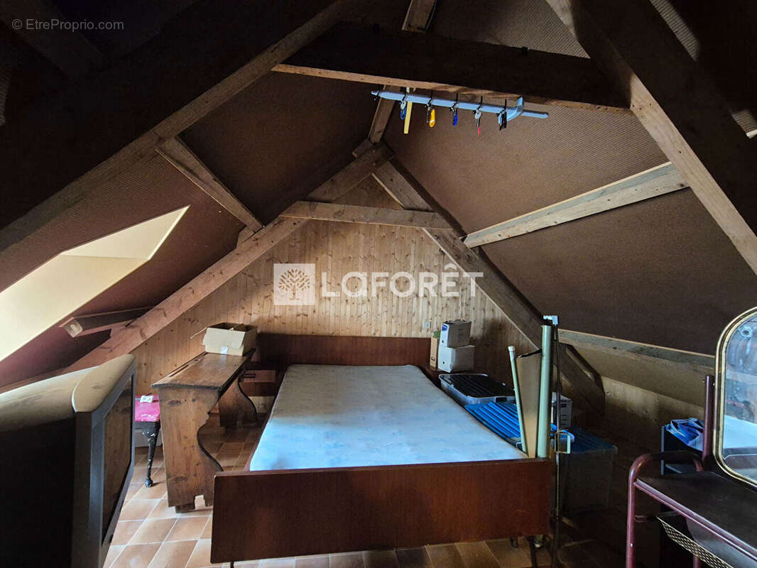 Maison à LA FEUILLEE