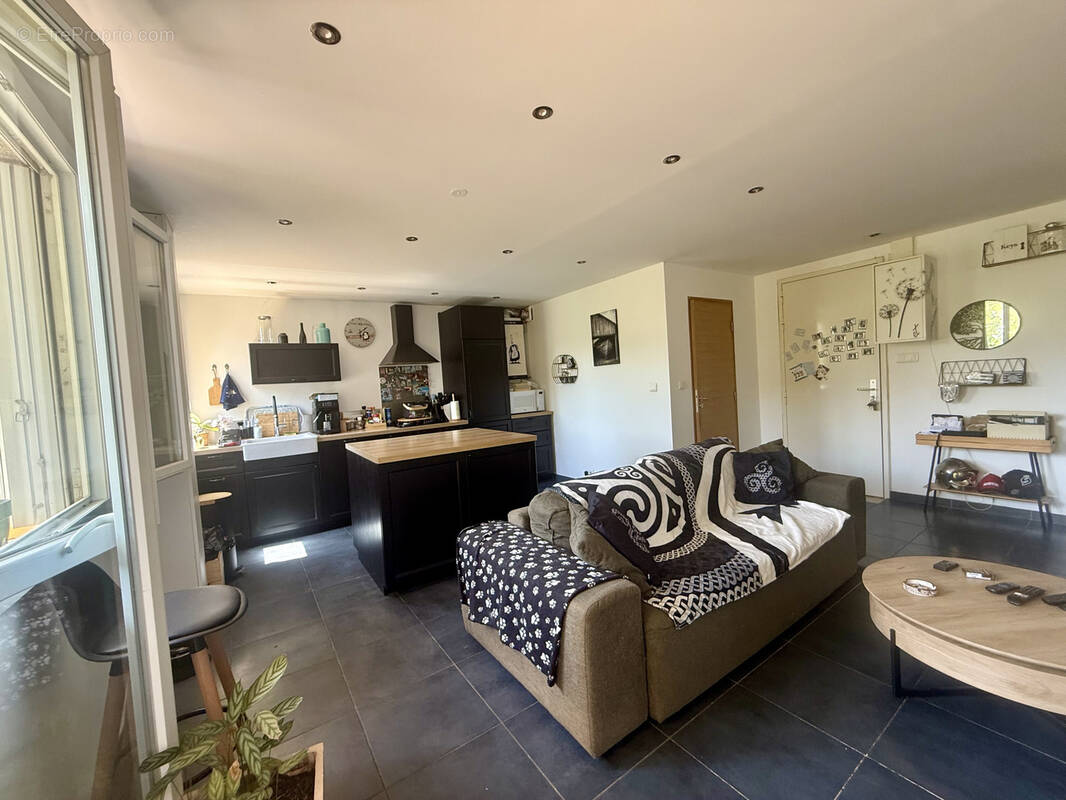 Appartement à AUBAGNE