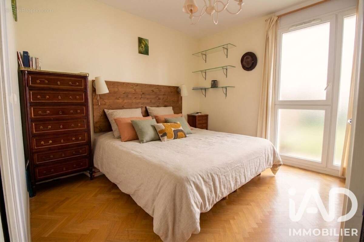 Photo 7 - Appartement à ISSY-LES-MOULINEAUX
