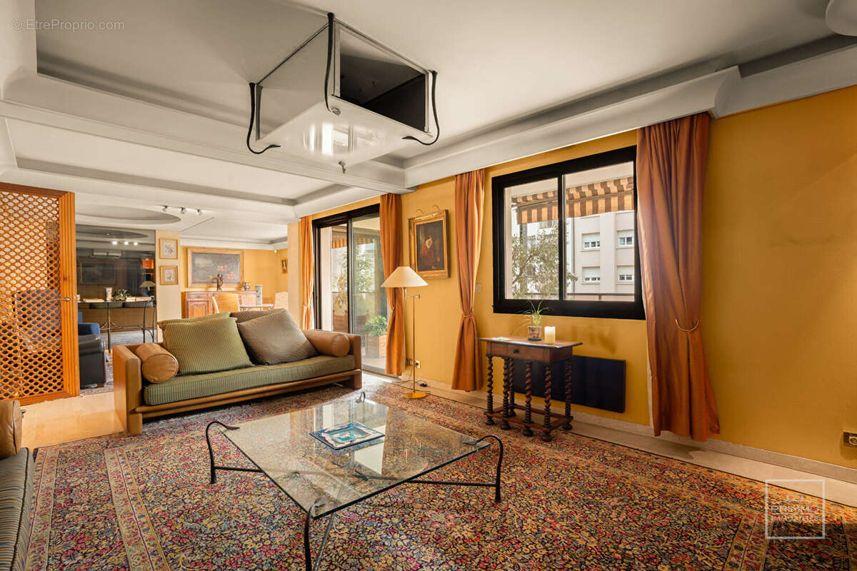 Appartement à LYON-6E