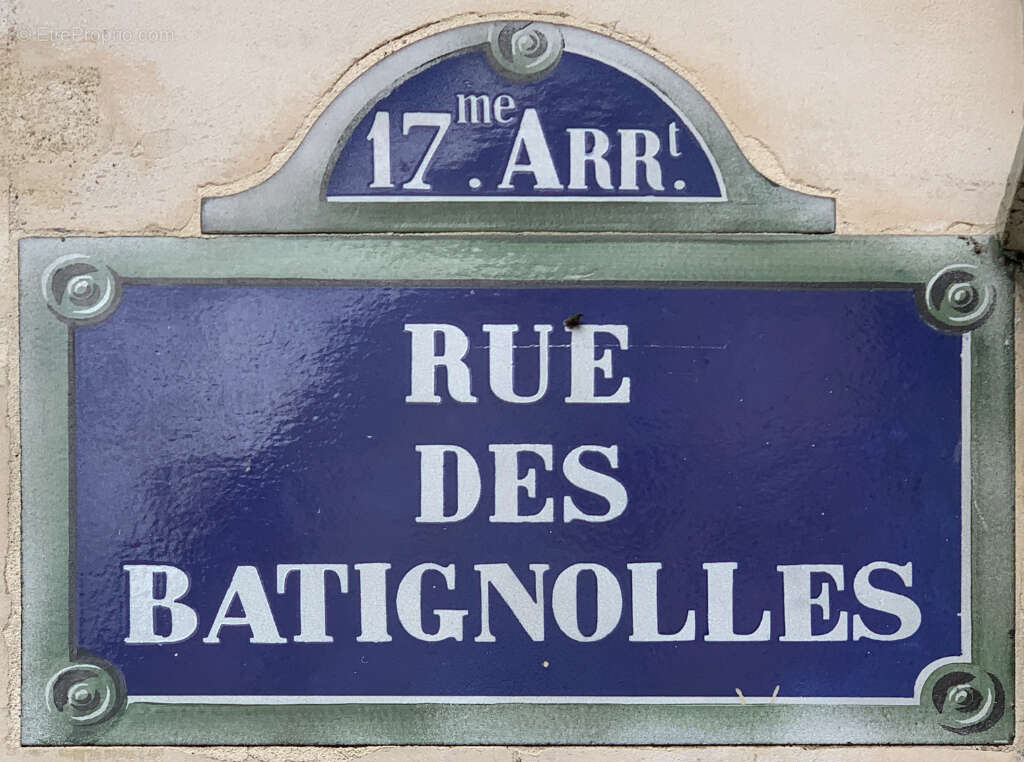 Commerce à PARIS-17E