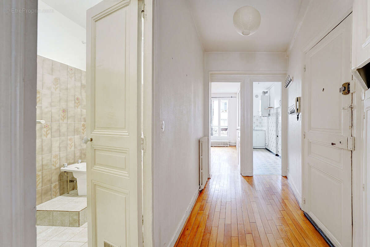 Appartement à PARIS-20E