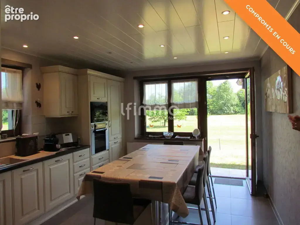 Maison avec une dépendance, sur environ 56 ares - photo 12