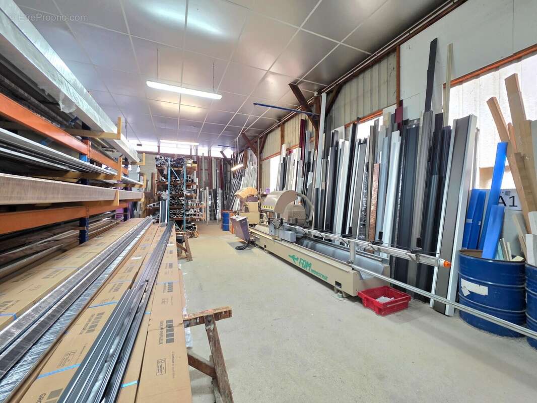 Autre à OUROUX-SUR-SAONE