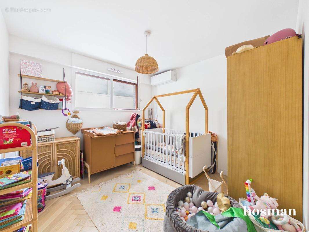 Appartement à ISSY-LES-MOULINEAUX