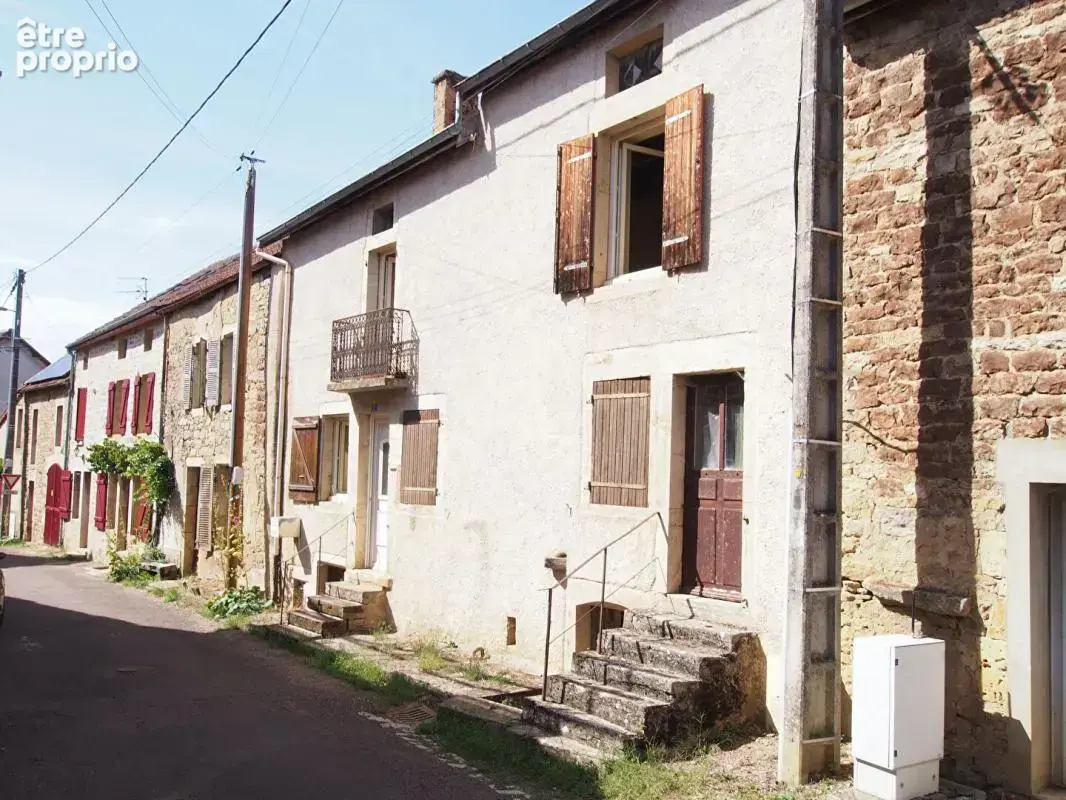 Maison Vitteaux 7  à rénover de 75 m2 - photo 8