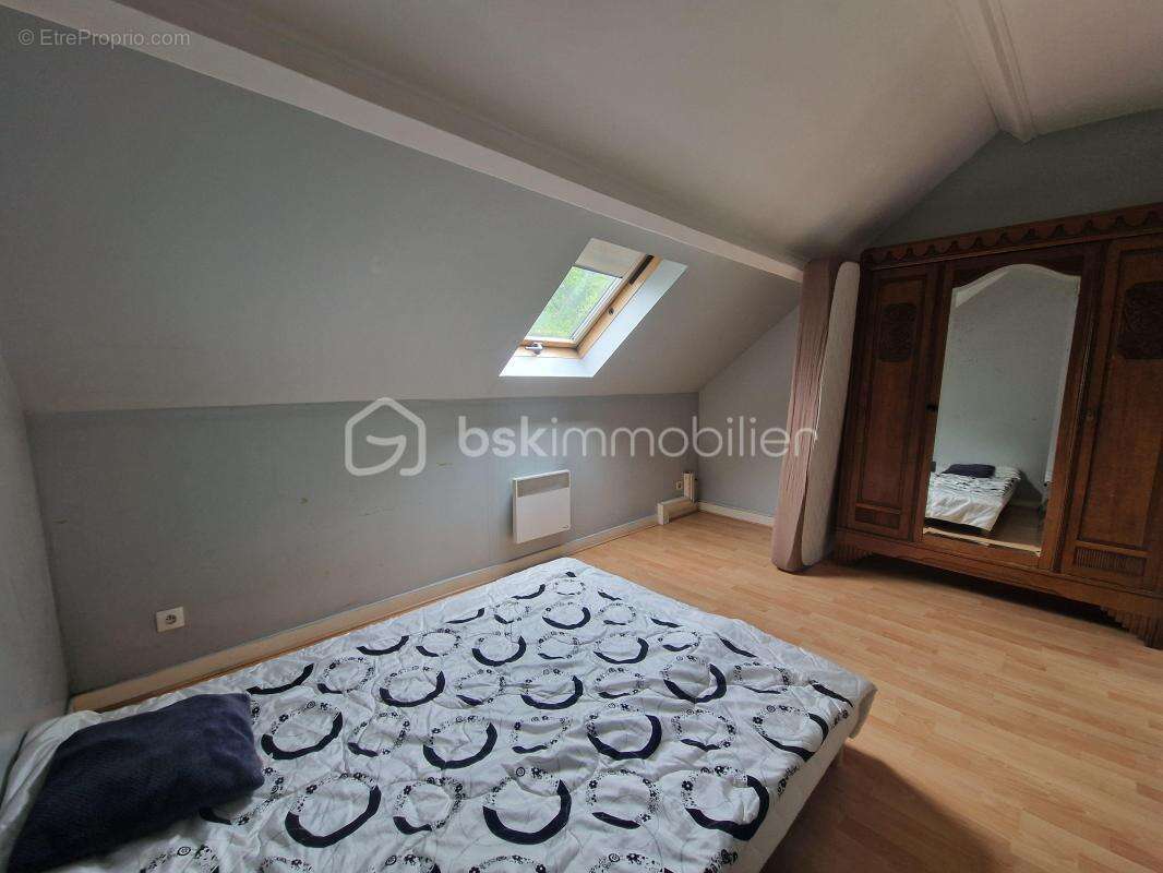 Maison à SAINT-GERMAIN-LES-ARPAJON