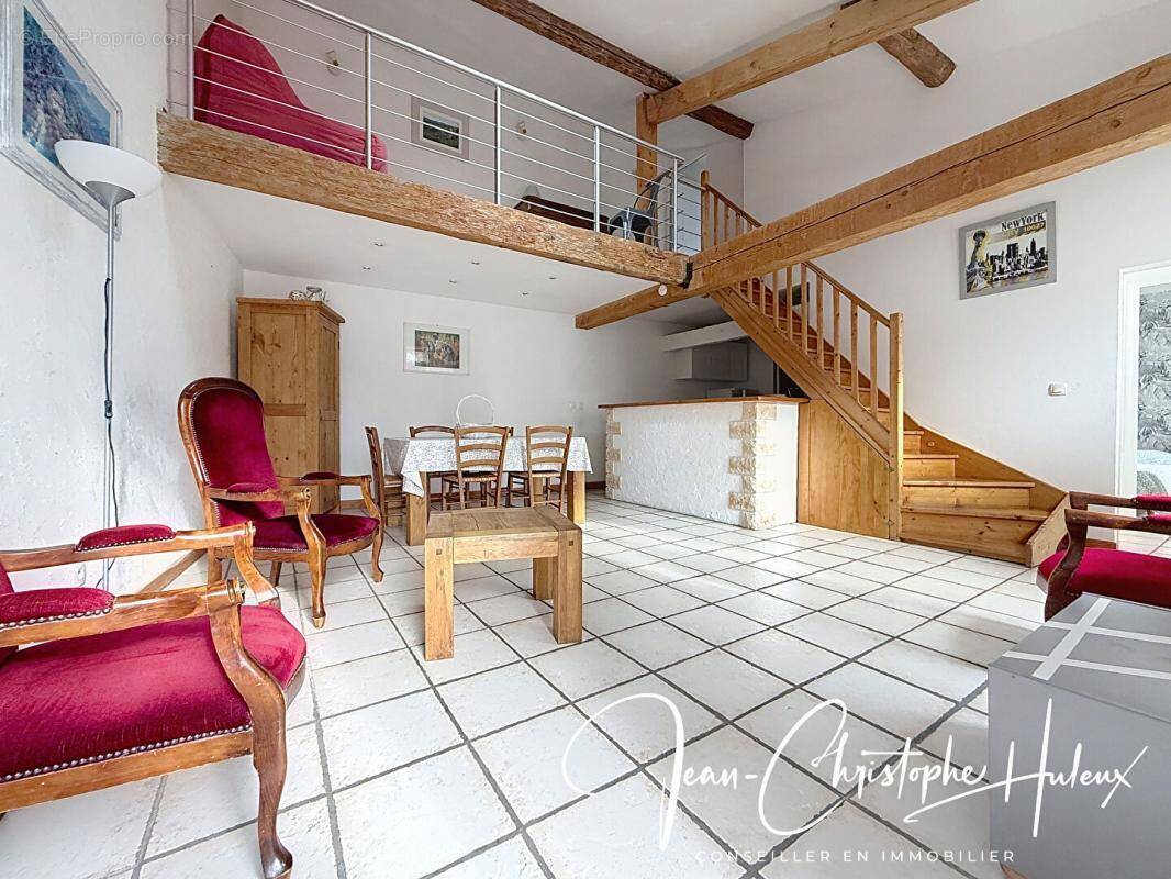 Appartement à NIMES