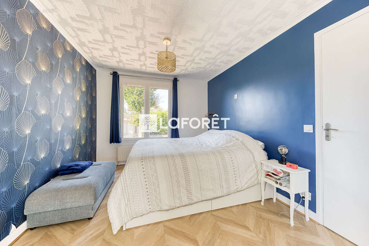 Maison Gretz Armainvilliers 5 pièce(s) 110 m2 - photo 7