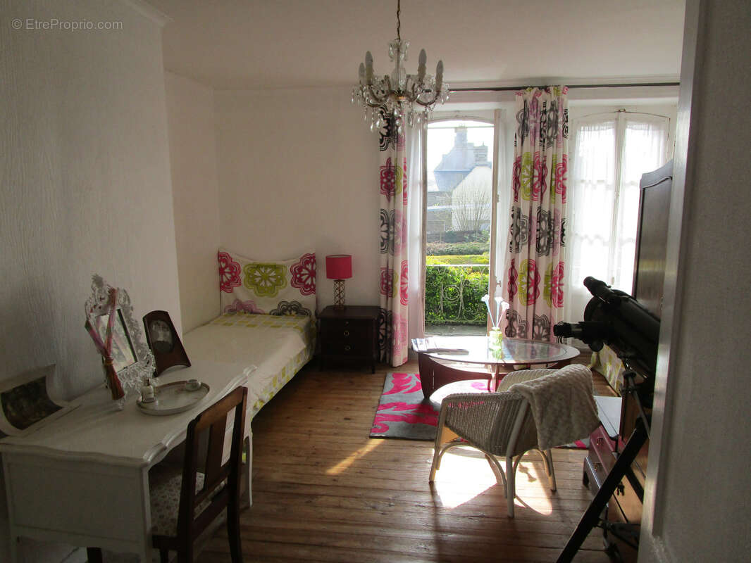 Maison à LANDELLES-ET-COUPIGNY