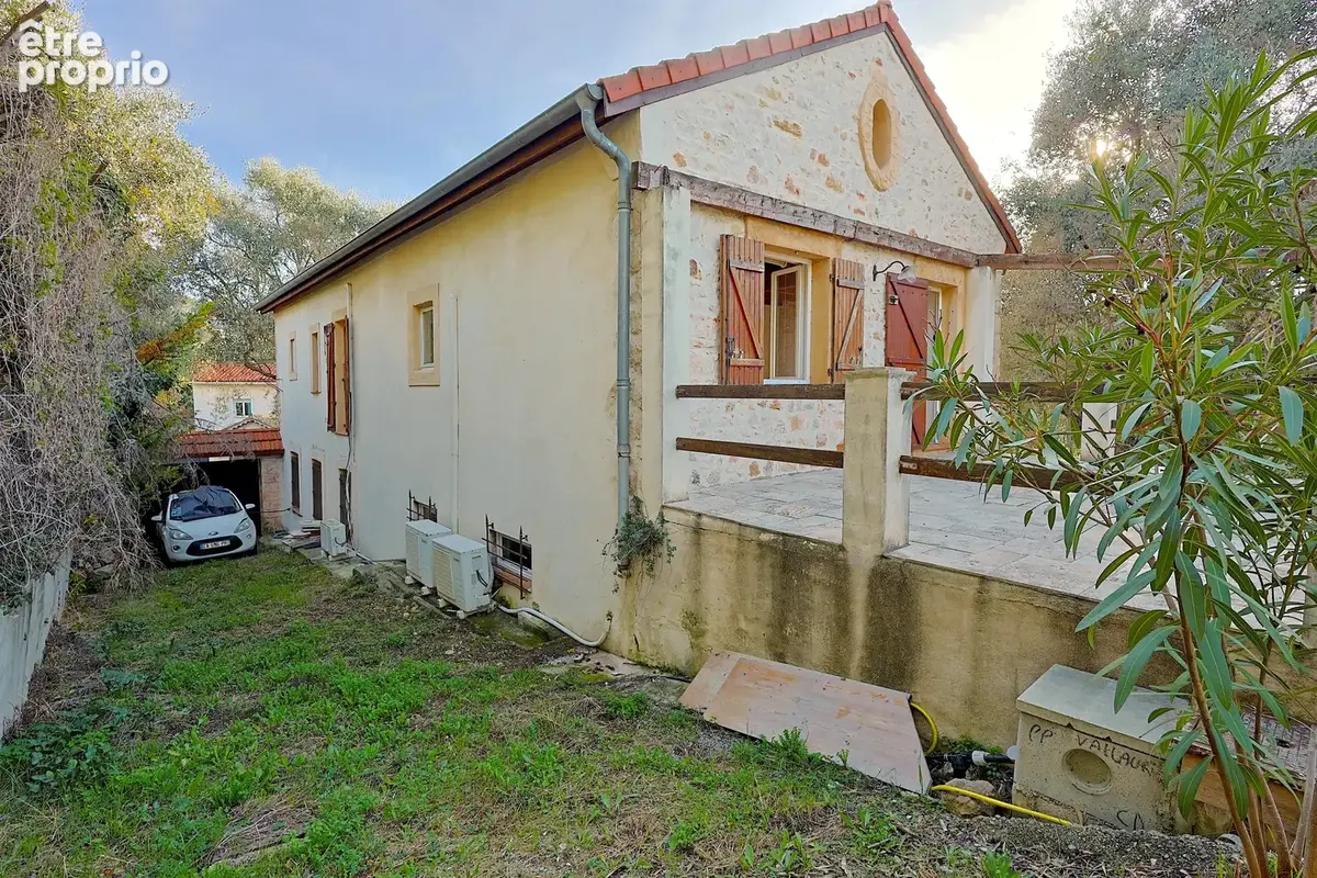 Exclusivité – vallauris – ancienne bergerie rénovée – 193 m² – 5 chambres – piscine - photo 51